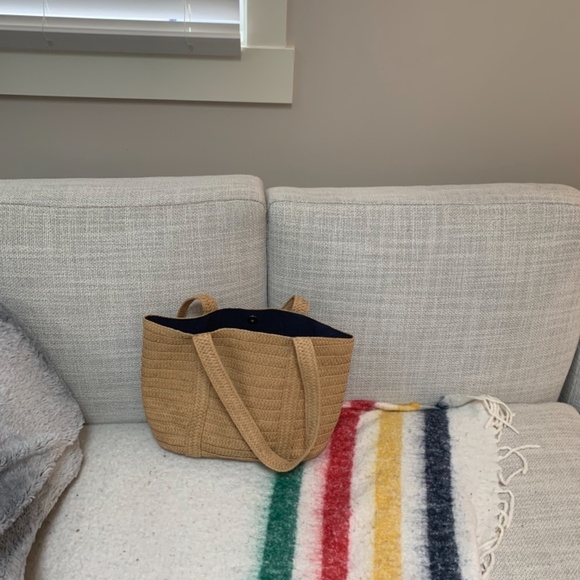 Draper James Purse -Almost New - Picture 4 of 4